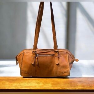 Roots Doctors Bag In Sedona Tribe Leather.